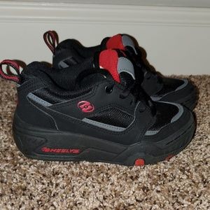 HEELYS